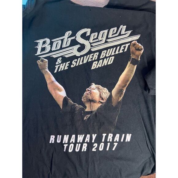 Bob Seger Runaway Train Tour 2017 Men's XL Black Graphic T-Shirt - Picture 3 of 9